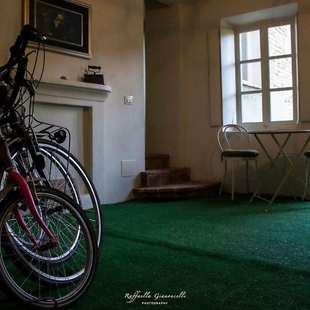 Lunesco Alloggio Divino, Chambre D'Amis Lu (Piedmont) Eksteriør billede