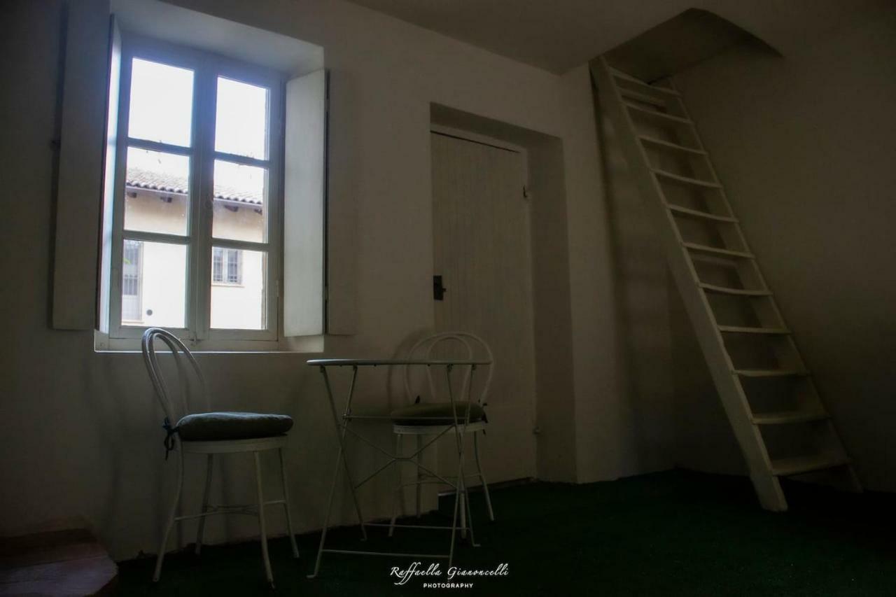 Lunesco Alloggio Divino, Chambre D'Amis Lu (Piedmont) Eksteriør billede